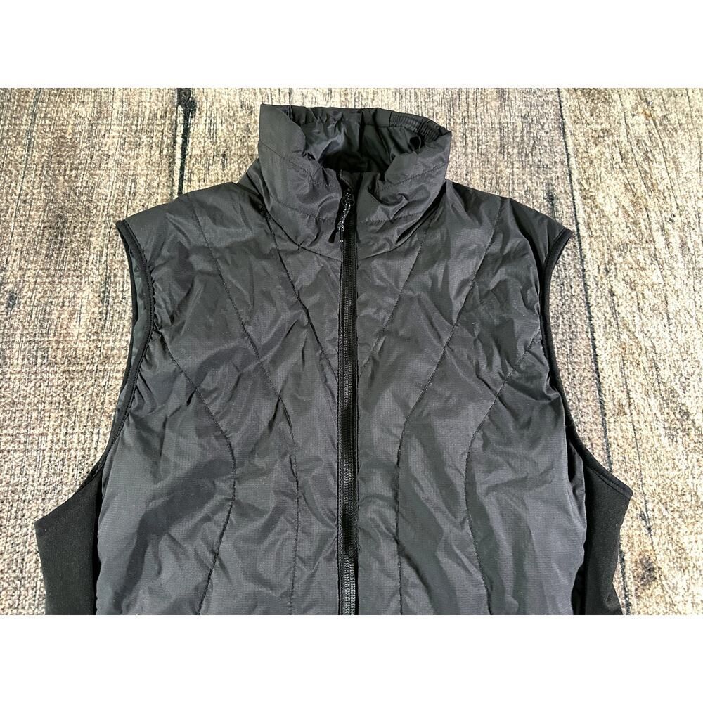 Icebreaker Women's Merino Wool Insulated Vest Size Medium Snow winter - Picture 2 of 9